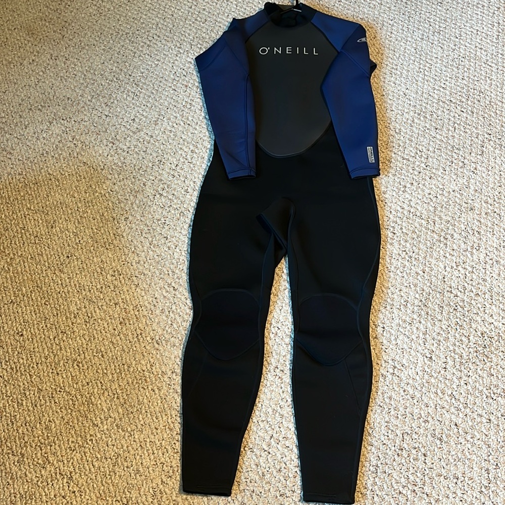 Scuba, surfing, kiteboarding wetsuit XL. NWT never out of the package!